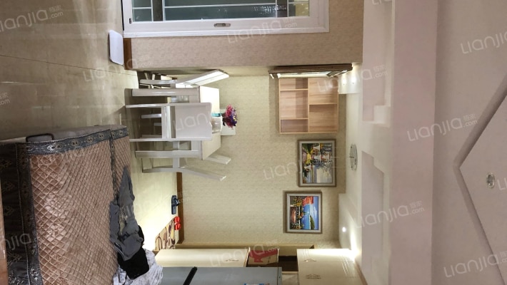 蓝沁苑二手房实景图