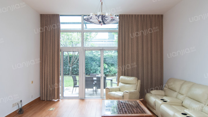 西郊园中园二手房实景图