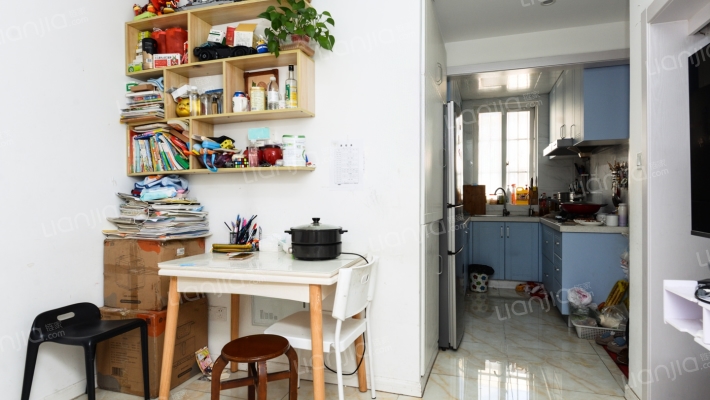 临江四村二手房实景图