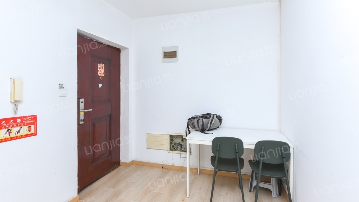 中怡家园二手房实景图