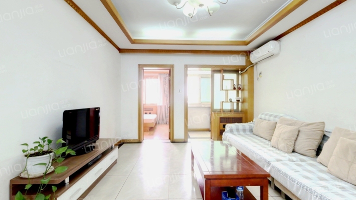 青春苑西区二手房实景图