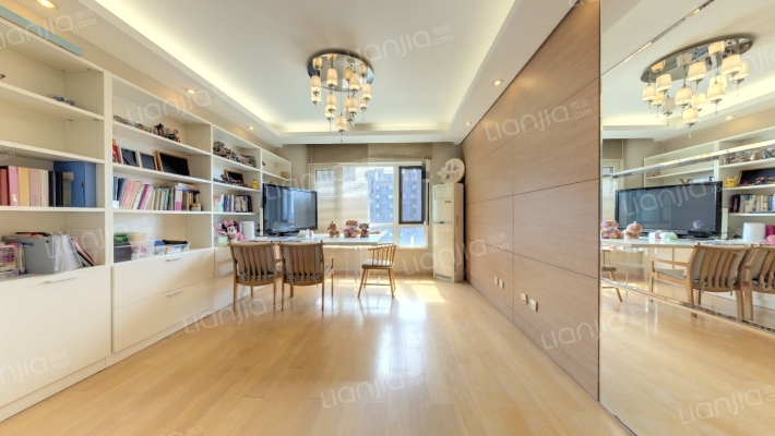 金隅万科城二期二手房实景图