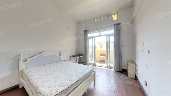 桃园新城中城苑二手房实景图