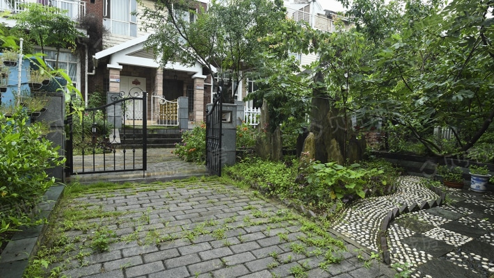 满5年挑高联排 前后院子 诚心出售_南京瑞景文华二手房4室2厅258平米