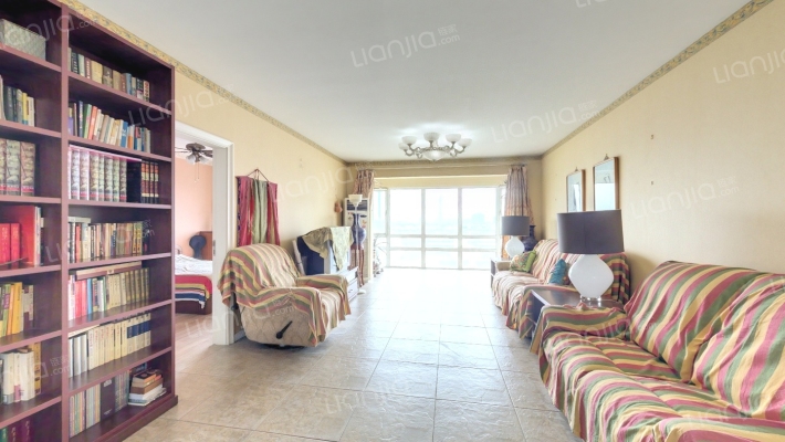 那尔水晶城二手房实景图