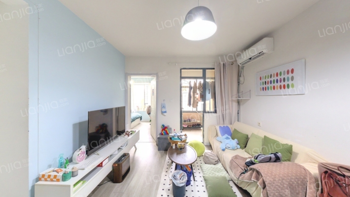 毕加索小镇(一期)(公寓)二手房实景图