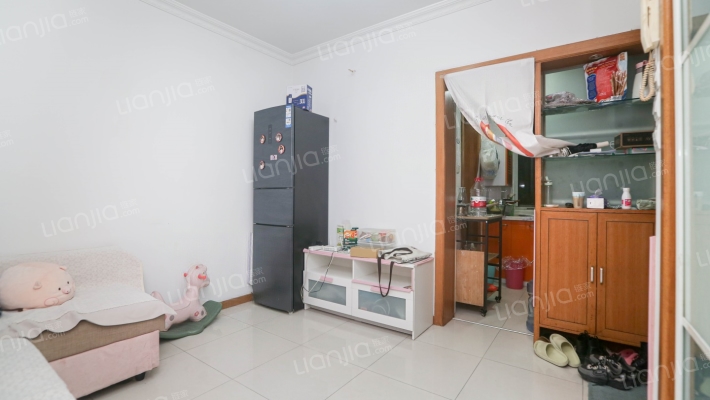 龙阳小区二手房实景图