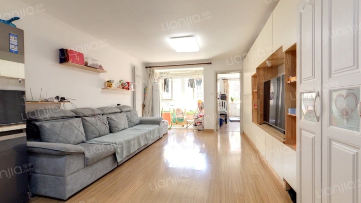 龙锦苑东四区二手房实景图