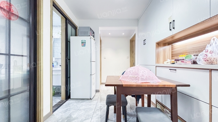 临潮三村二手房实景图