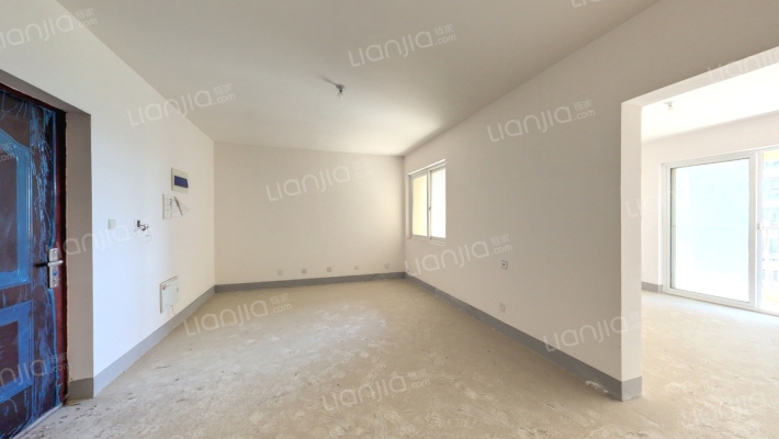 观山名筑南区二手房实景图