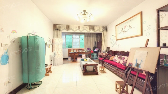 鑫泰花园二手房实景图