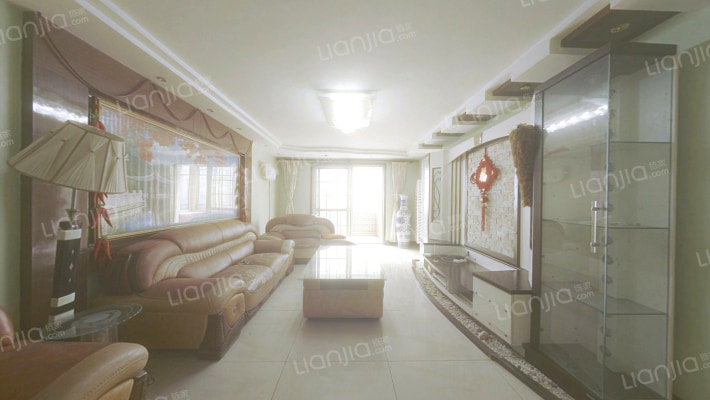 华翠洋房二手房实景图