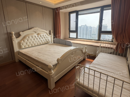 整租·铂悦犀湖 4室2厅 南/北