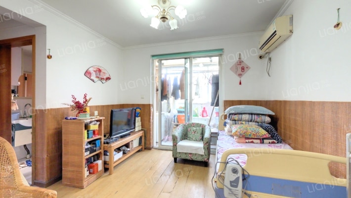 怡和佳苑二手房实景图