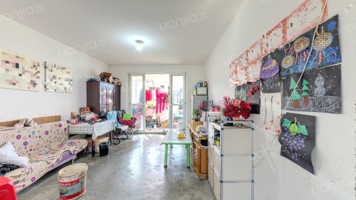 海霞佳苑二手房实景图