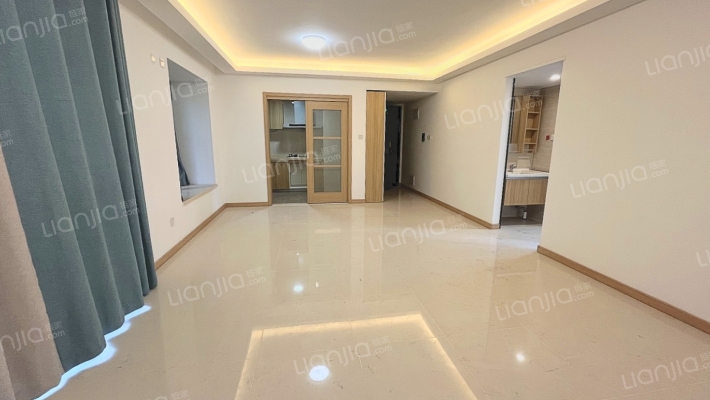 万科珠江东岸七期二手房实景图