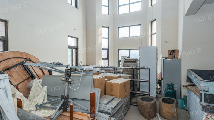 兰郡九里澜溪谷二手房实景图