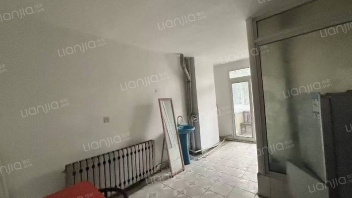 友好街28号二手房实景图