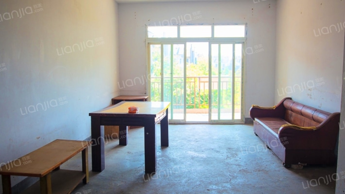 河街移民小区二手房实景图