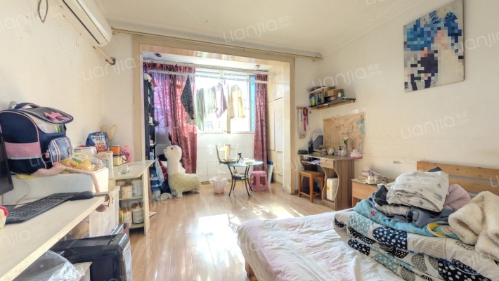 桃浦七村雪松苑二手房实景图