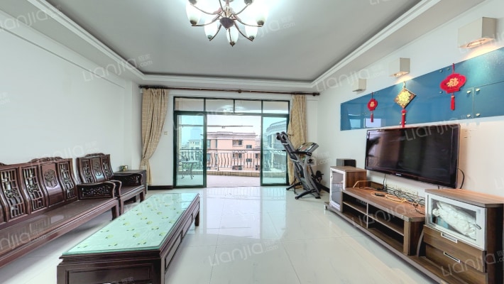 东逸豪园二手房实景图