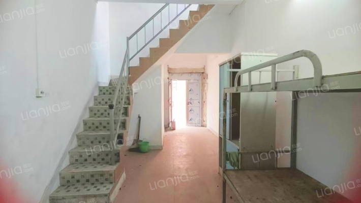 同德街二手房实景图