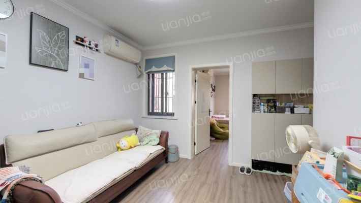 育才公寓东片二手房实景图