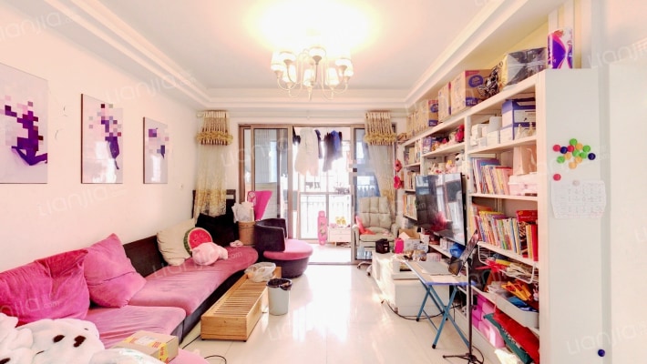 世茂铂翠湾二手房实景图