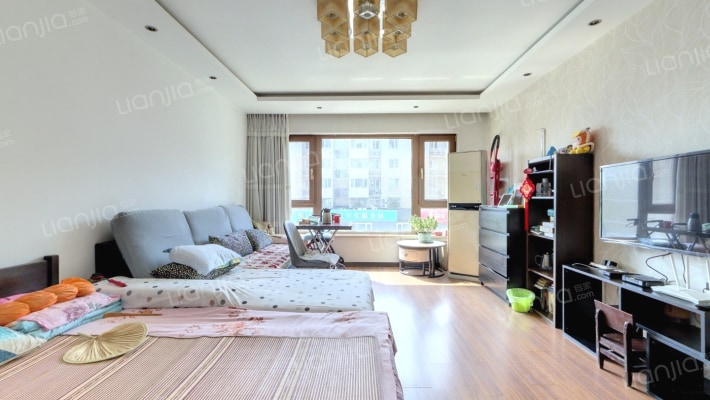 万科中粮假日风景二手房实景图