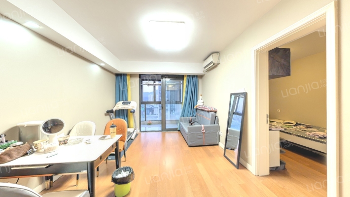 嘉誉山A区二手房实景图