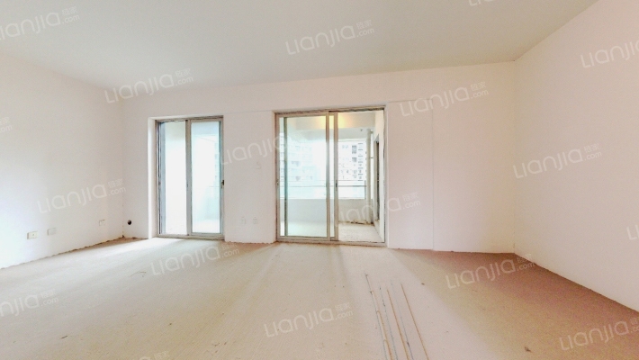 新鸿基悦城二手房实景图