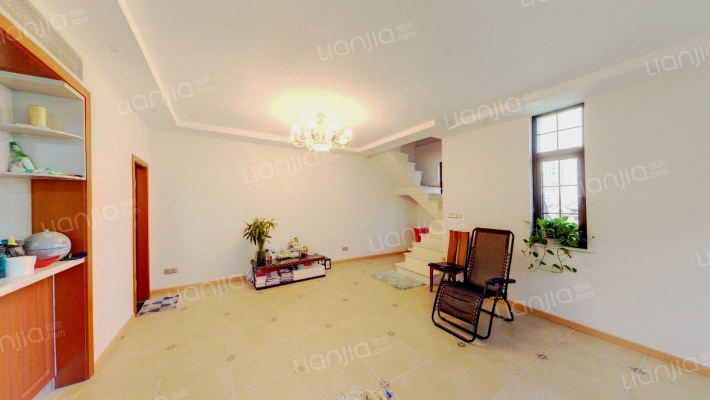 融创嘉德庄园二期二手房实景图