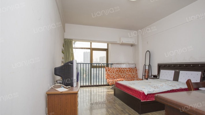 银河湾花园二手房实景图