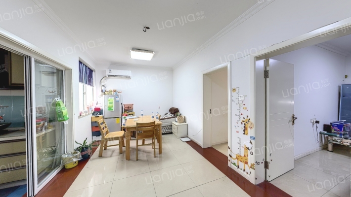 锦隆一村二手房实景图