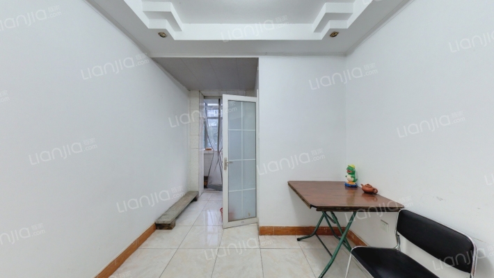 红军大街37号农行宿舍二手房实景图