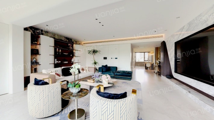 鲁能泰山7号三街区二手房实景图