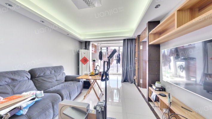 绿地逸湾二手房实景图