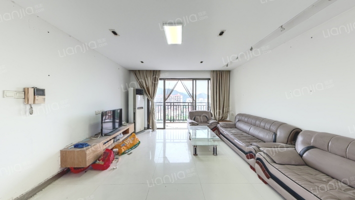 龙腾湾山庄二手房实景图