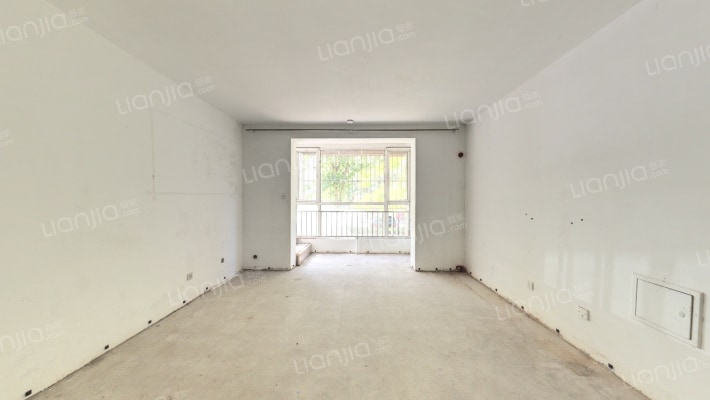 小镇西西里聚贤里二手房实景图