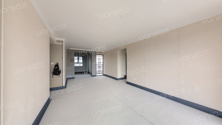 中海阅山府二手房实景图