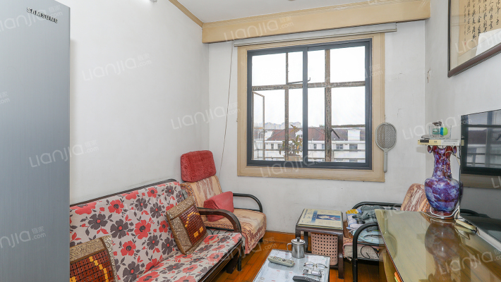 荡湾新村二手房实景图