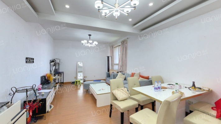 中鼎豪园二手房实景图