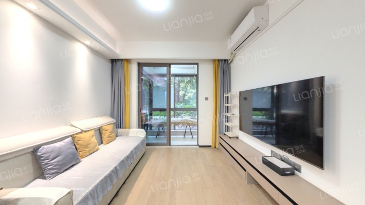 十里长江江悦二手房实景图