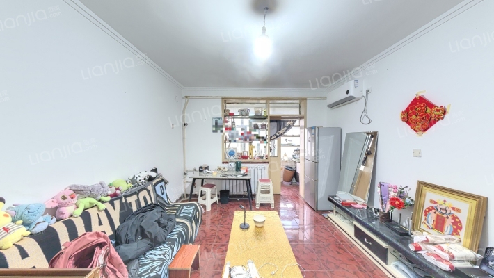 东方社区102街坊二手房实景图