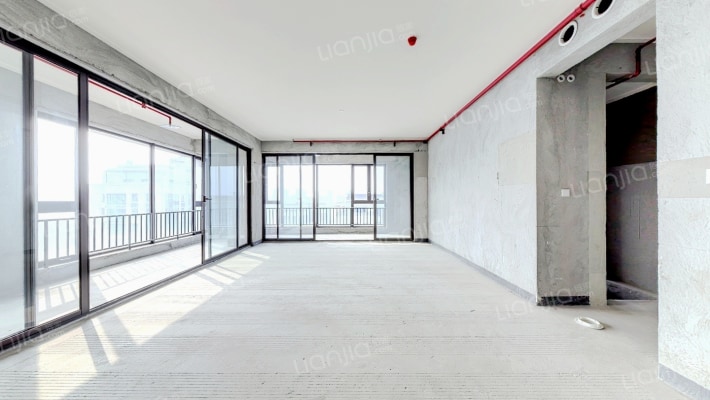 鲁能泰山7号三街区二手房实景图