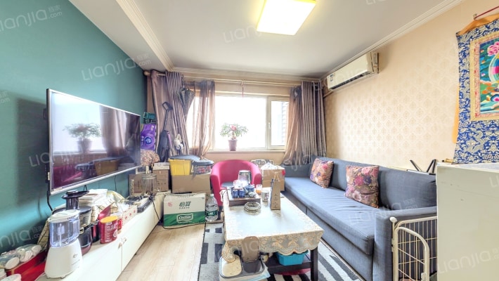 万科蓝蓝沁家园二手房实景图