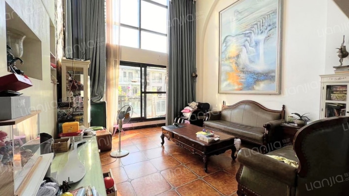 金域中央三期二手房实景图