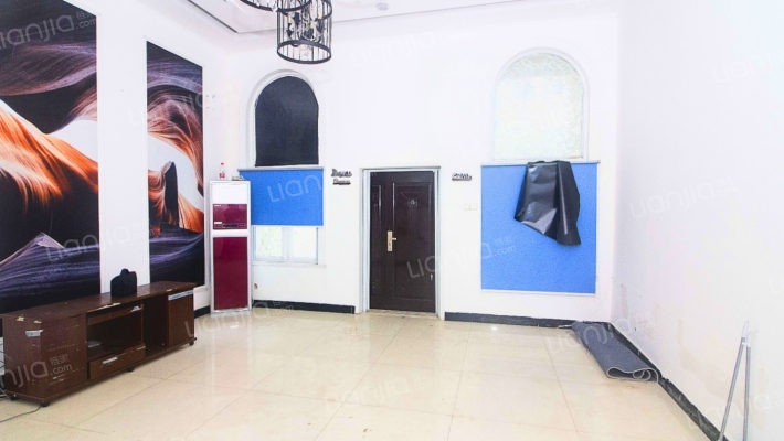 中央花园城市别墅二手房实景图