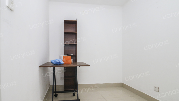 汇众康定小区二手房实景图