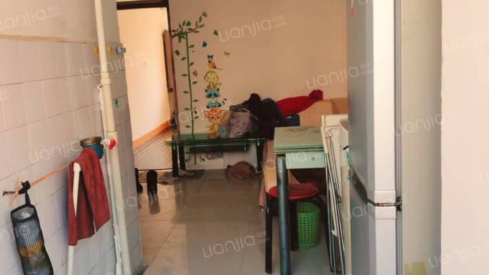 鼓风机厂宿舍楼二手房实景图